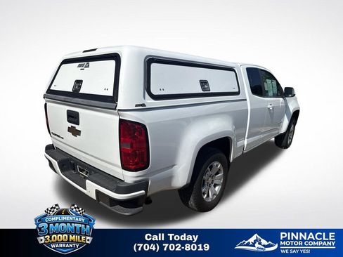 Used 2019 Chevrolet Colorado LT w/ Safety Package RWD image 7
