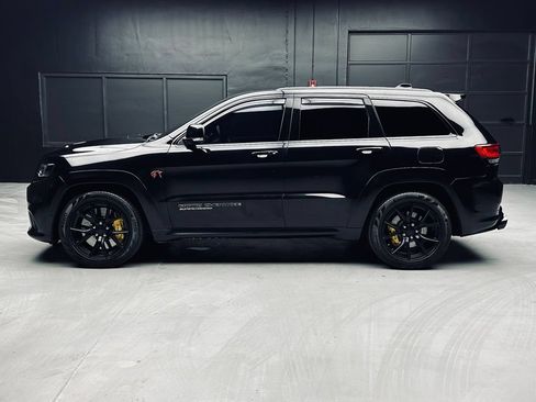 Used 2019 Jeep Grand Cherokee Trackhawk w/ Trailer Tow Group IV AWD/4WD image 4