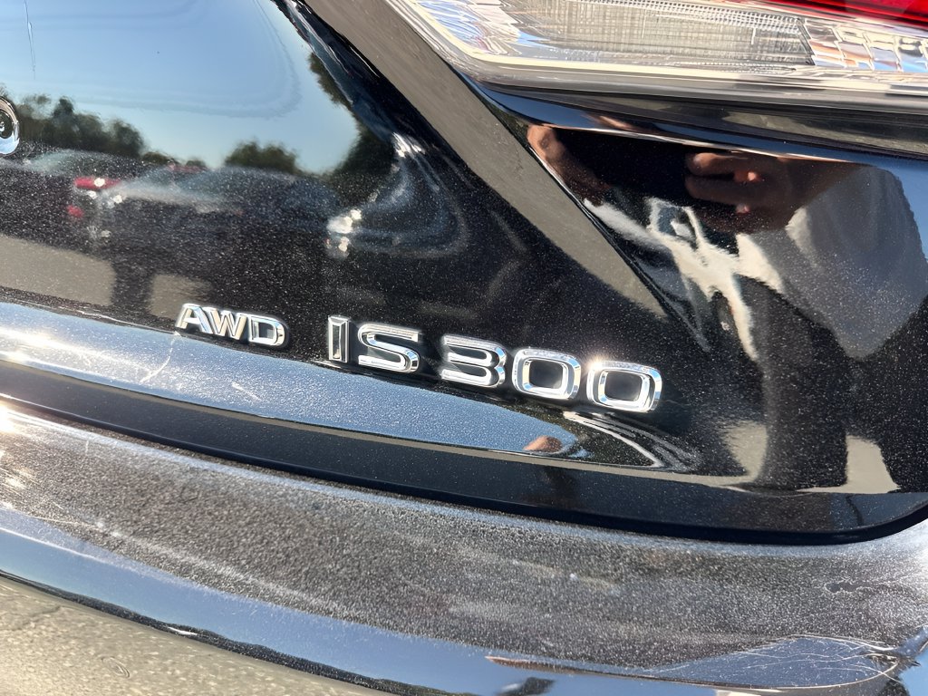 Used 2020 Lexus IS 300 F Sport w/ Blackline Edition AWD/4WD image 30