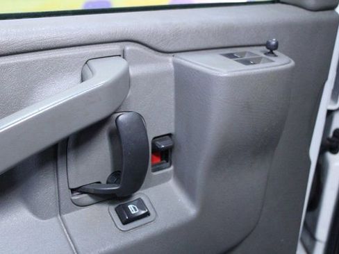 Used 2016 Chevrolet Express 3500 LT w/ LT Preferred Equipment Group image 11