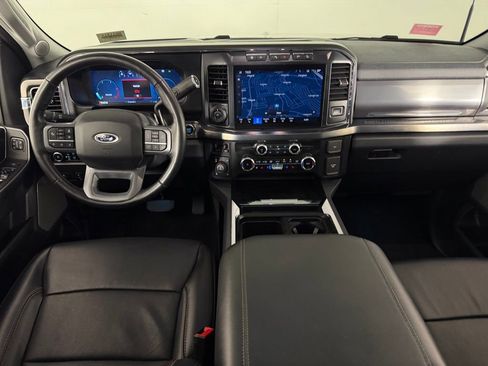 Used 2024 Ford F350 Lariat w/ Lariat Ultimate Package AWD/4WD image 13