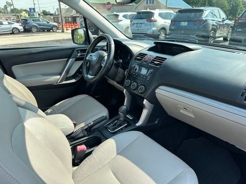 Used 2015 Subaru Forester 2.5i Touring w/ Protection Package #2 AWD/4WD image 24