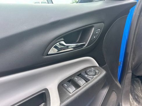 Used 2024 Chevrolet Equinox LS FWD image 15