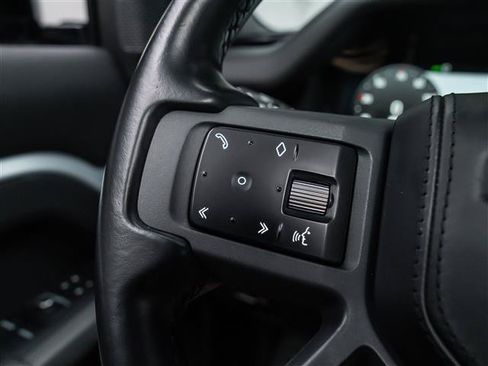 Used 2023 Land Rover Defender 110 X AWD/4WD image 23