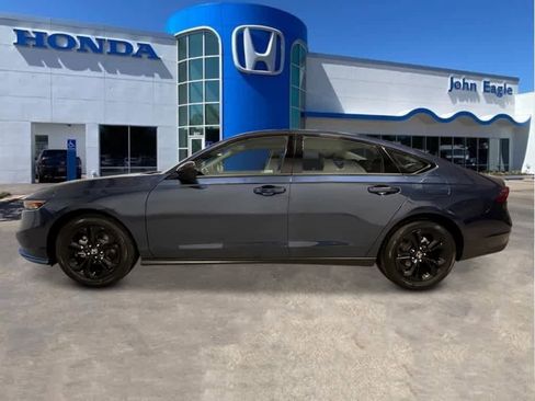 New 2025 Honda Accord SE image 2