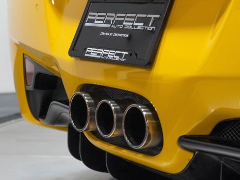 Used 2010 Ferrari 458 Italia Coupe RWD image 70