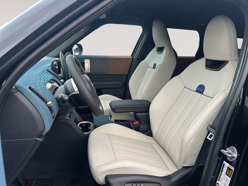 New 2026 MINI Cooper Countryman S w/ Comfort Package Max AWD/4WD image 9