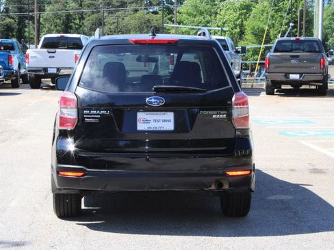 Used 2016 Subaru Forester 2.5i Premium w/ All-Weather Package AWD/4WD image 7
