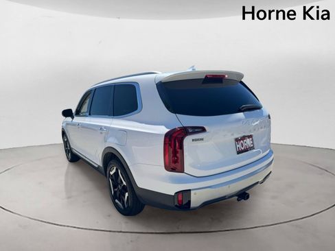 Certified 2024 Kia Telluride S w/ S Sunroof Package FWD image 5