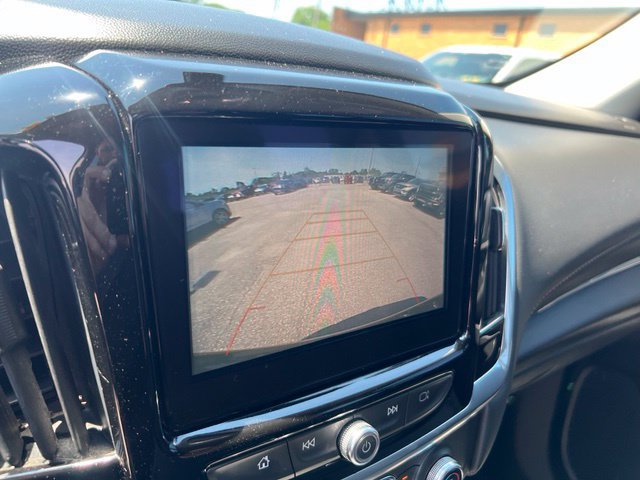 Used 2019 Chevrolet Traverse LT FWD image 13