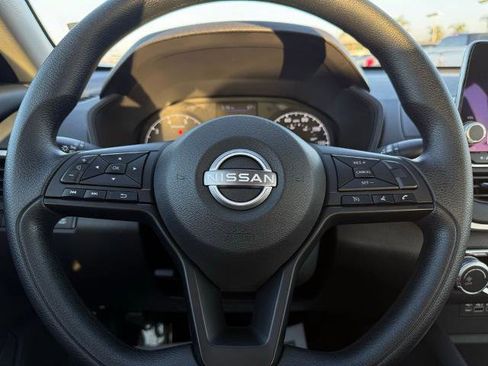 Certified 2025 Nissan Altima 2.5 S FWD image 21