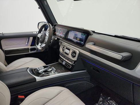 Used 2023 Mercedes-Benz G 63 AMG 4MATIC image 24