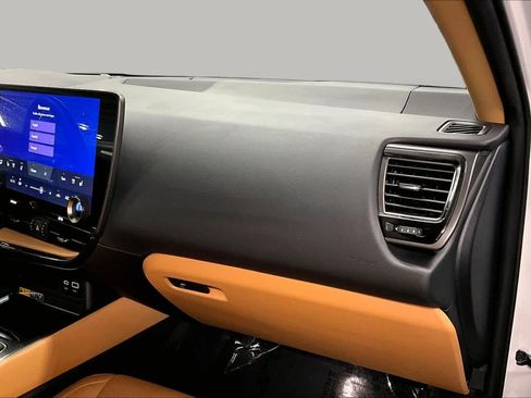 Used 2025 Lexus NX 350 AWD w/ Cold Area Package image 18