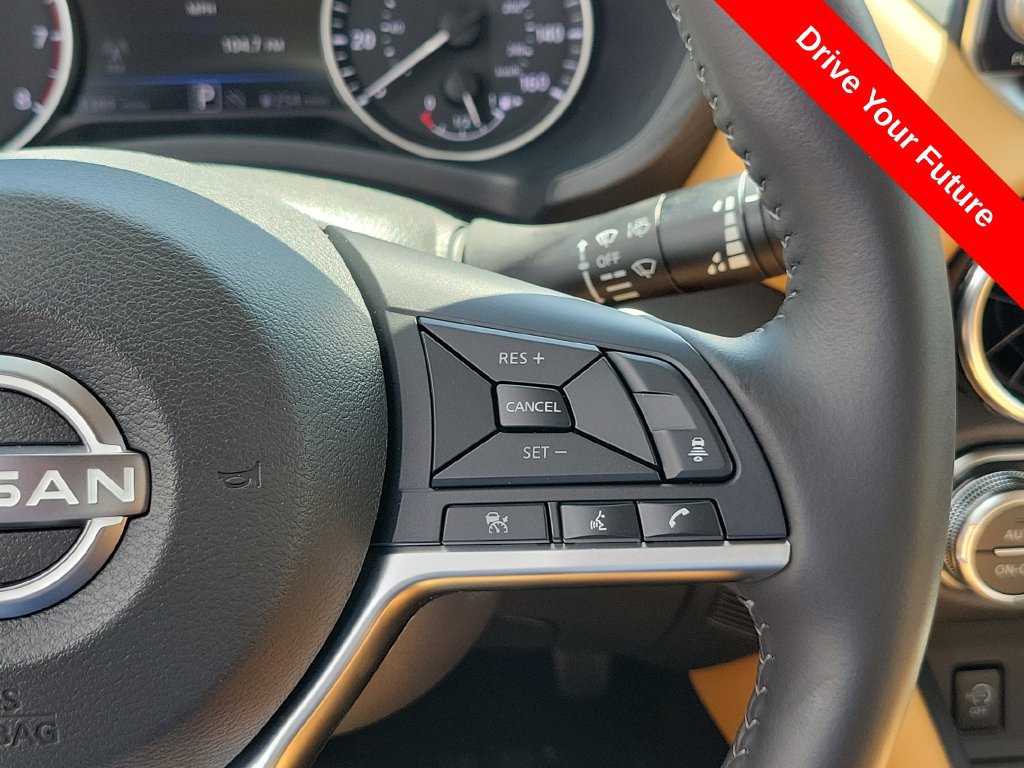 Used 2025 Nissan Sentra SV w/ SV Premium Package FWD image 7