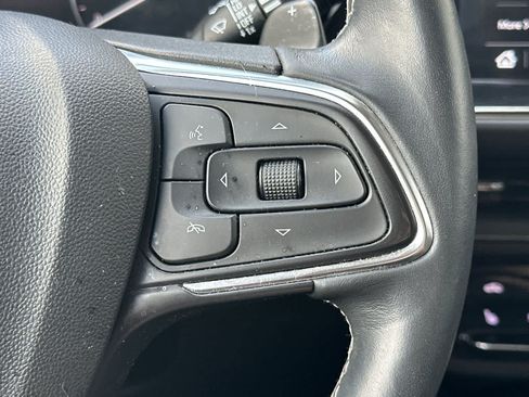 Used 2022 Buick Envision Preferred FWD image 27