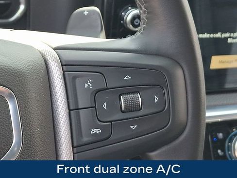 Used 2024 GMC Sierra 1500 Denali w/ Technology Package AWD/4WD image 8