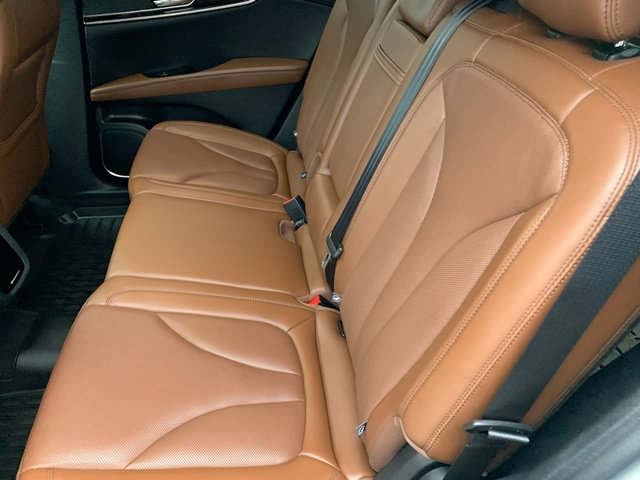 Used 2023 Lincoln Nautilus Reserve AWD/4WD image 18