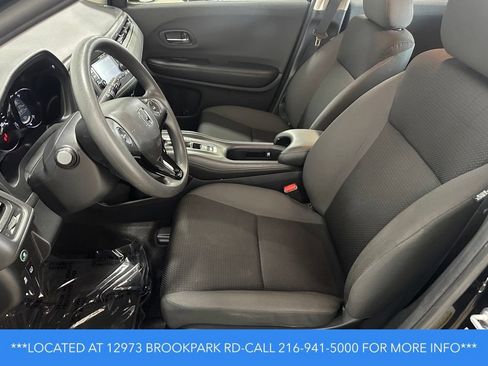 Used 2022 Honda HR-V LX image 9