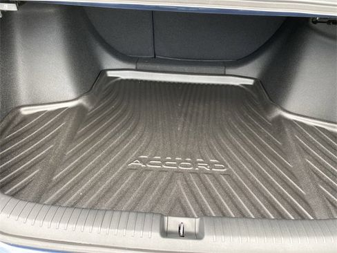 Used 2024 Honda Accord EX image 34