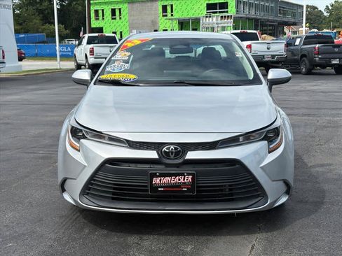 Used 2023 Toyota Corolla LE FWD image 25