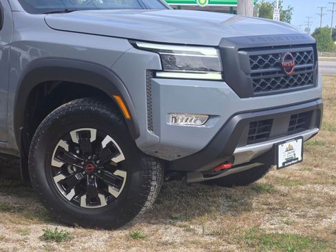 Used 2024 Nissan Frontier PRO-4X w/ Off-Road Protection Package image 3