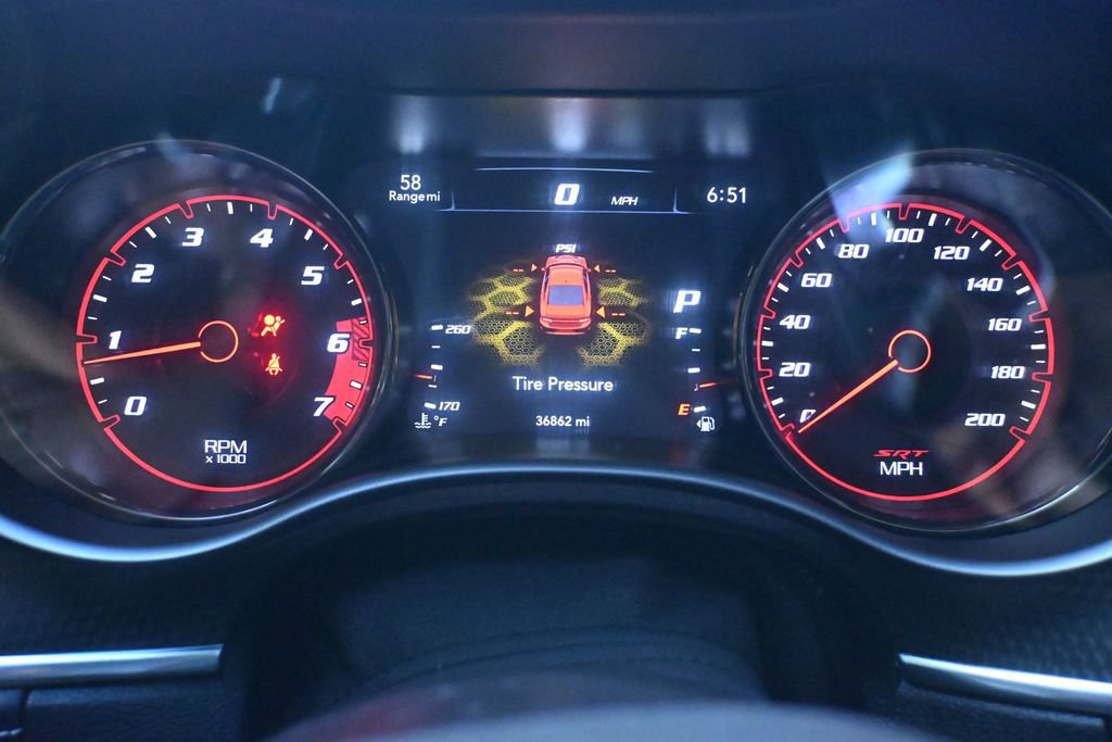 Used 2022 Dodge Charger SRT Hellcat w/ Navigation & Travel Group RWD image 18