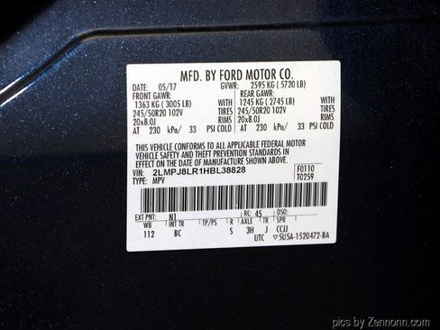 Used 2017 Lincoln MKX Reserve w/ Lincoln MKX Climate Package image 39