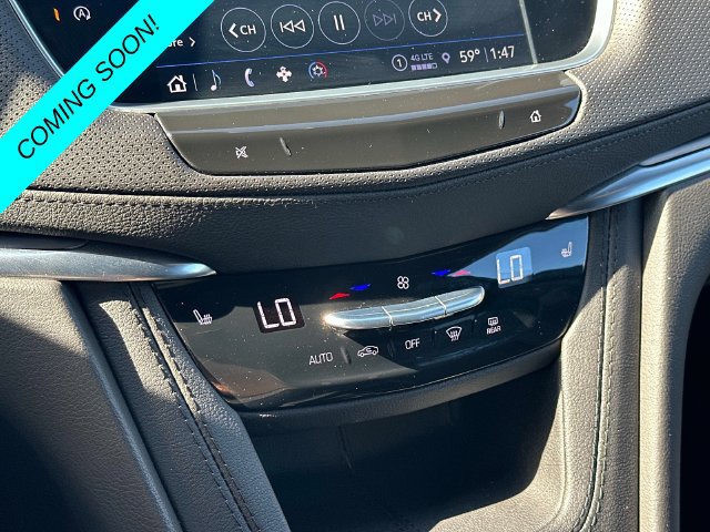 Used 2024 Cadillac XT5 Luxury w/ LPO, Floor Liner Package AWD/4WD image 29