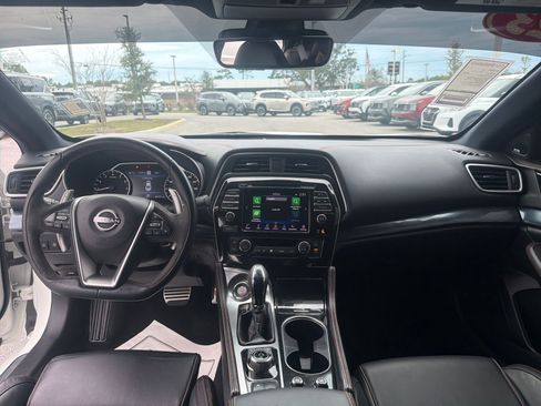 Used 2023 Nissan Maxima SR w/ Sport Mat Group image 25