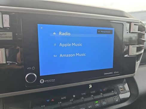 Used 2023 Toyota Tundra SR5 w/ SR5 Premium Package AWD/4WD image 29