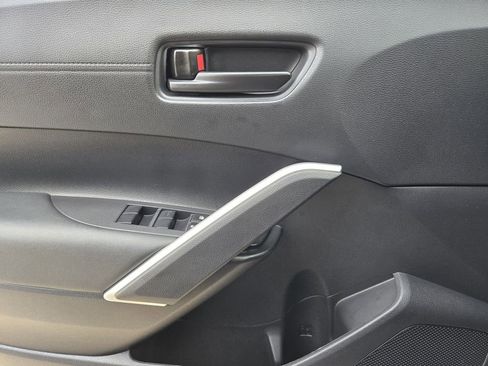 Used 2024 Toyota Corolla Cross AWD Hybrid image 15