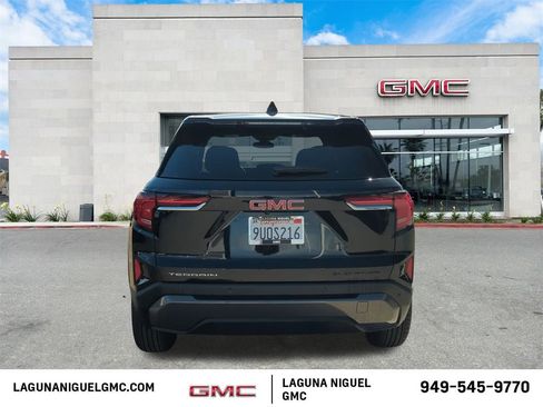 Used 2026 GMC Terrain Elevation image 5