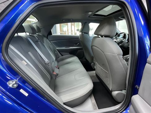 Used 2024 Hyundai Elantra SEL w/ Convenience Package FWD image 27