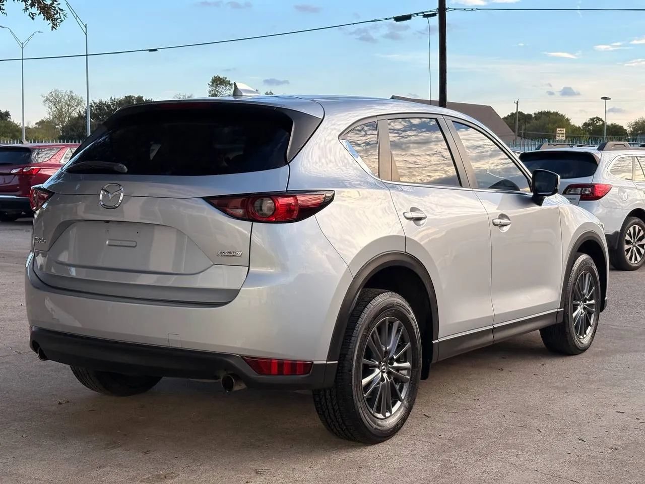 Used 2019 MAZDA CX-5 Touring FWD image 3