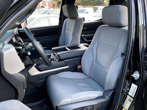 Certified 2025 Toyota Tundra SR5 image 8