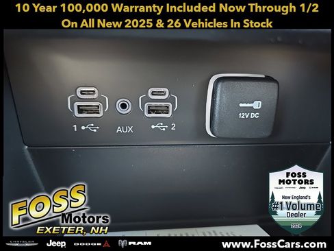 New 2025 Jeep Grand Cherokee L Laredo image 31