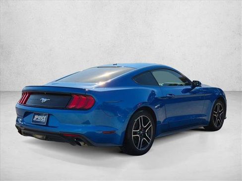 Used 2019 Ford Mustang Coupe w/ Equipment Group 101A RWD image 5