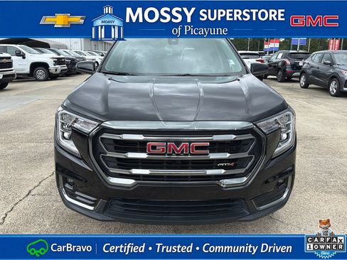 Certified 2024 GMC Terrain AT4 AWD/4WD image 11