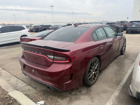 Used 2019 Dodge Charger Scat Pack w/ Dynamics Package image 2
