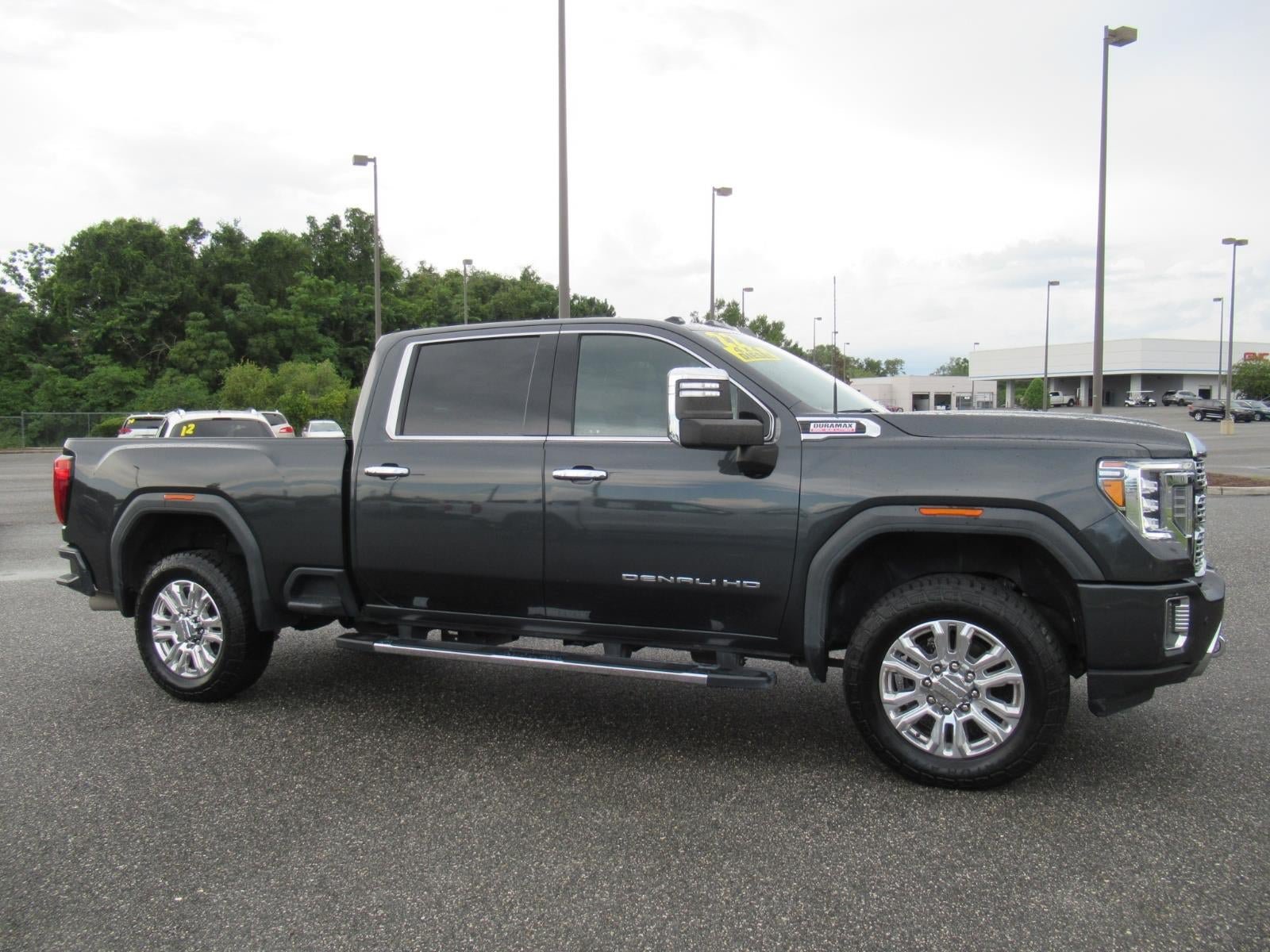 Used 2022 GMC Sierra 2500 Denali AWD/4WD image 2