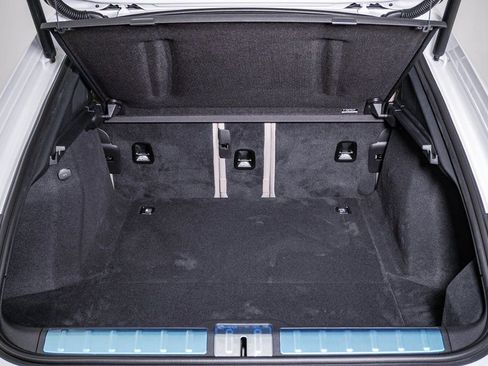 New 2026 Porsche Panamera 4 image 28