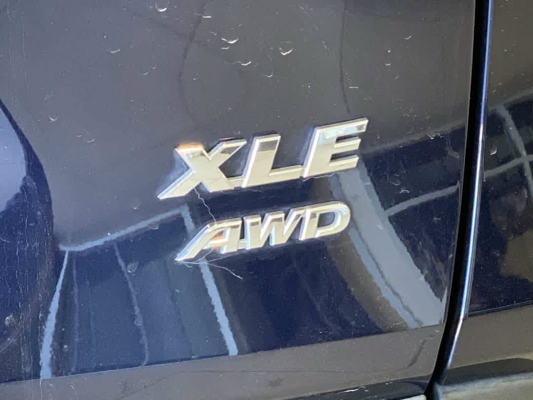 Certified 2022 Toyota RAV4 XLE Premium AWD/4WD image 12