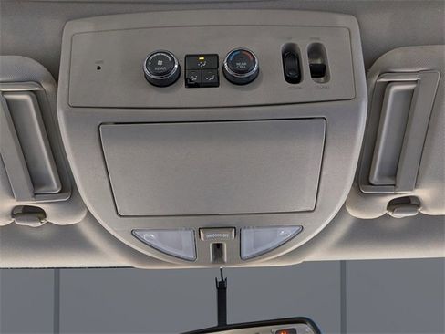 Used 2013 Nissan Armada SL image 24