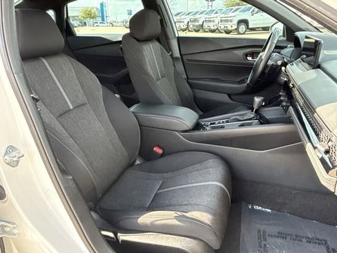 Used 2024 Honda Accord Sport image 28