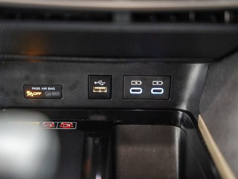 Certified 2025 Toyota Camry LE FWD image 24
