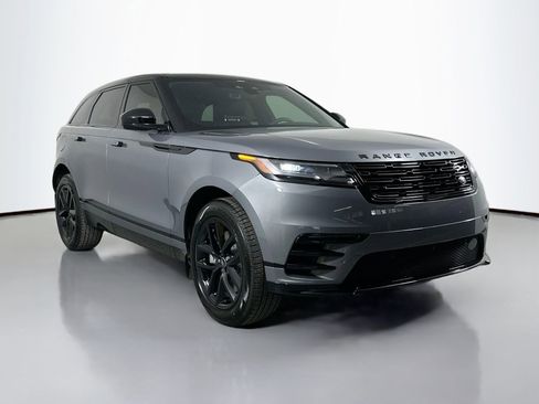 Used 2025 Land Rover Range Rover Velar Dynamic SE image 3