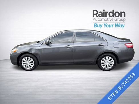 Used 2008 Toyota Camry LE FWD image 4