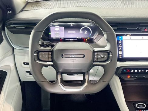 New 2026 Jeep Cherokee Laredo AWD/4WD image 13