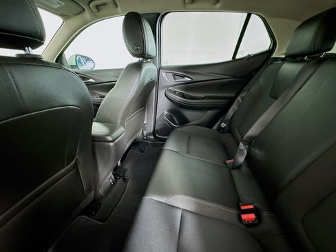 Used 2024 Buick Encore GX Preferred FWD image 24