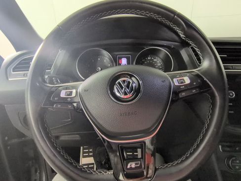 Used 2021 Volkswagen Tiguan SE AWD/4WD image 20